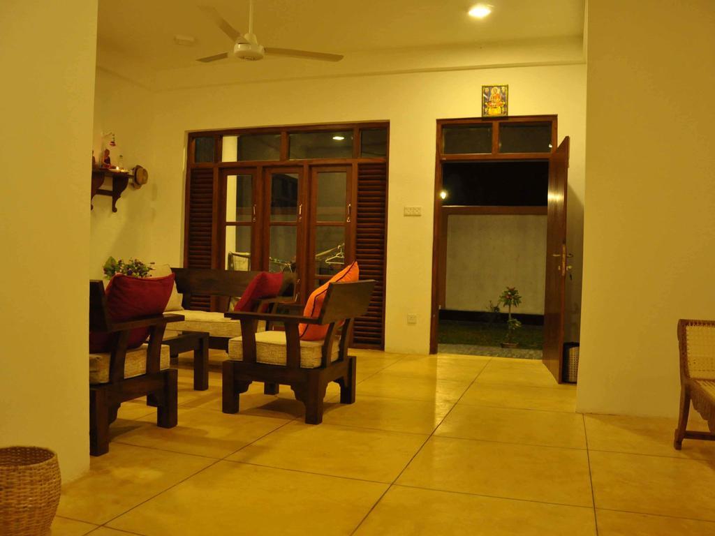 Helis Place Unawatuna Luaran gambar