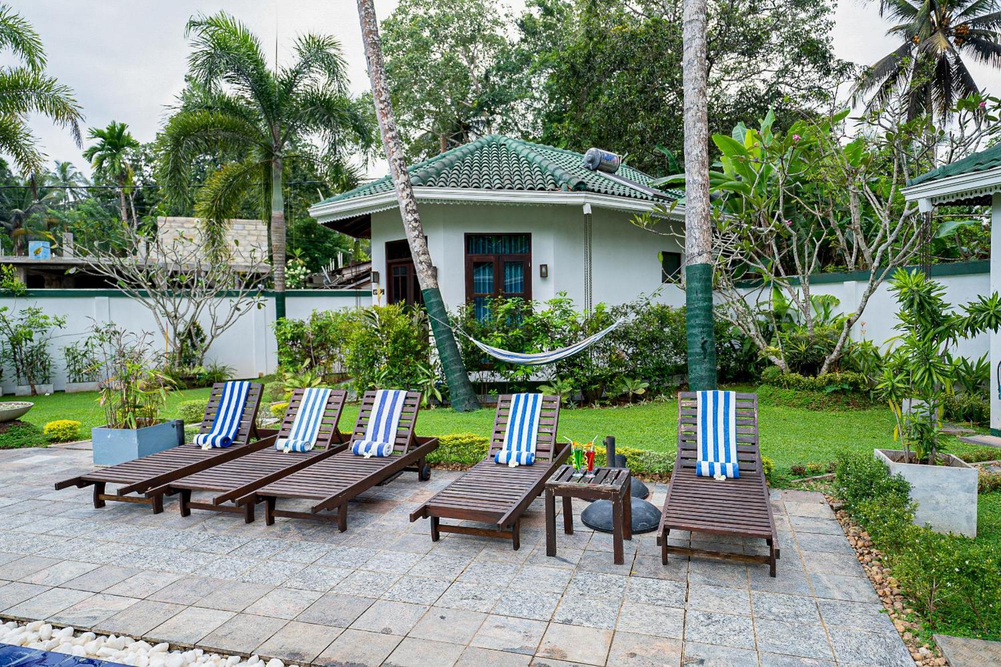 Helis Place Unawatuna Luaran gambar