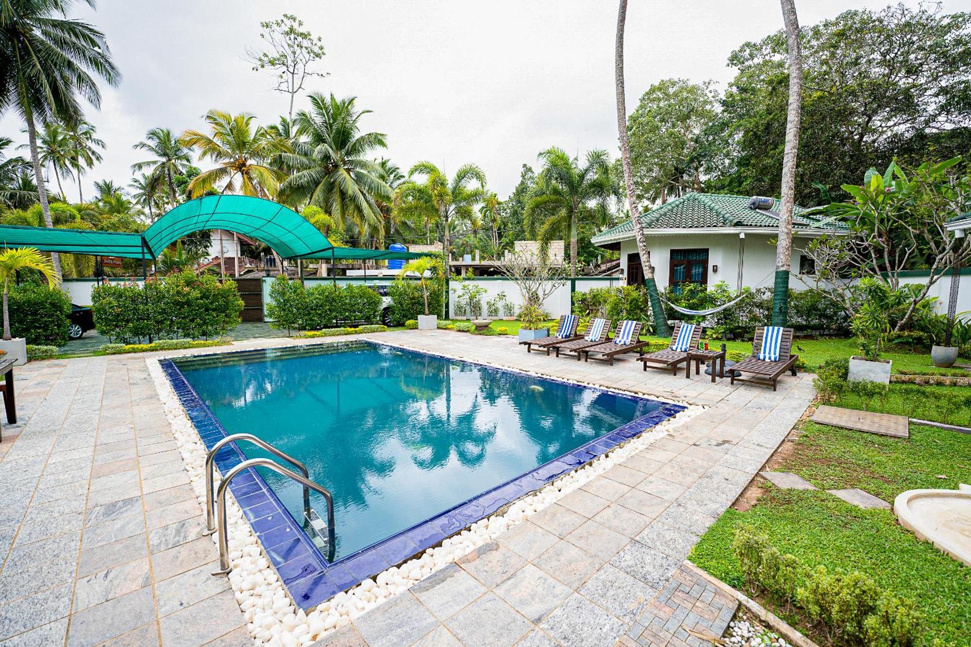 Helis Place Unawatuna Luaran gambar