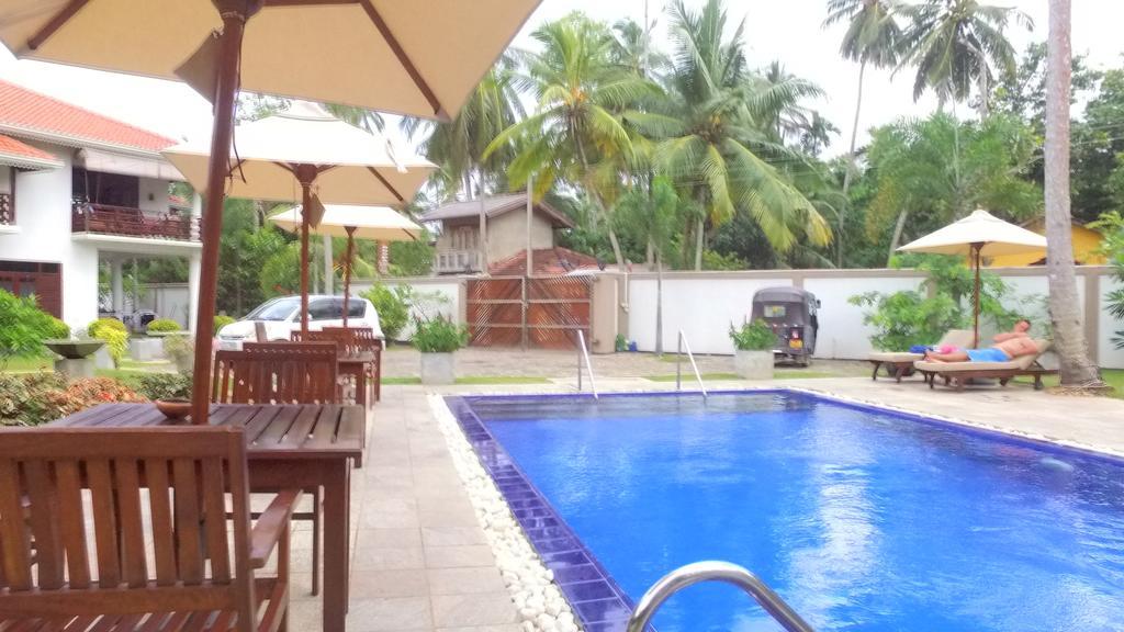 Helis Place Unawatuna Luaran gambar