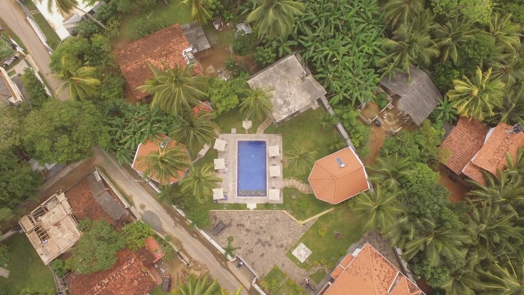 Helis Place Unawatuna Luaran gambar