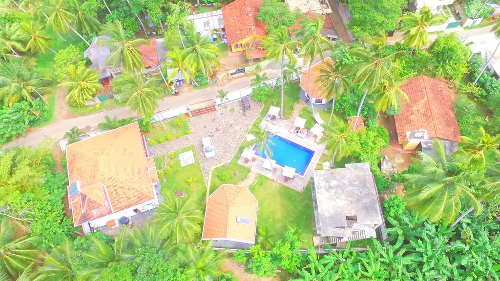 Helis Place Unawatuna Luaran gambar